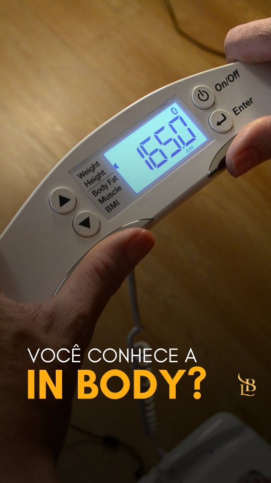 A avaliação corporal vai muito além do número na balança.

Com a tecnologia do InBody, conseguimos analisar de forma detalhada a composição do corpo, identificando percentual de gordura, massa muscular, retenção de líquidos e muito mais.

Isso permite um acompanhamento mais preciso da evolução, ajudando a entender o que realmente está acontecendo no seu corpo — porque perder peso nem sempre significa perder gordura, assim como ganhar peso pode representar aumento de massa muscular.

Cada resultado é interpretado de forma individualizada, auxiliando na definição de estratégias mais assertivas para saúde, performance e estética.

Seu corpo fala através de dados. O InBody ajuda a traduzir cada um deles. ✨

.
.
.

 ☎ (47) 9211-0040

📍 Rua Amadeu Felipe da Luz, 228 – Centro, Indaial/SC – Clínica SPES
👨‍⚕️ Dr. Lucas Baptista – CRM/SC 21411 | RQE 21645
🌐 drlucasbaptista.com.br

Clínica onde atendo: @spesclinica
Hospital onde realizo as cirurgias: @hbr.indaial
Minha enfermeira e assistente: @luana_finardii
Nossa instrumentadora e Téc. de Enfermagem: @myblessing_by_fe
Nosso Anestesiologista: @drclaudiokroda